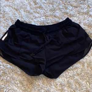 Lulu Lemon Hottie Hot Short Black
